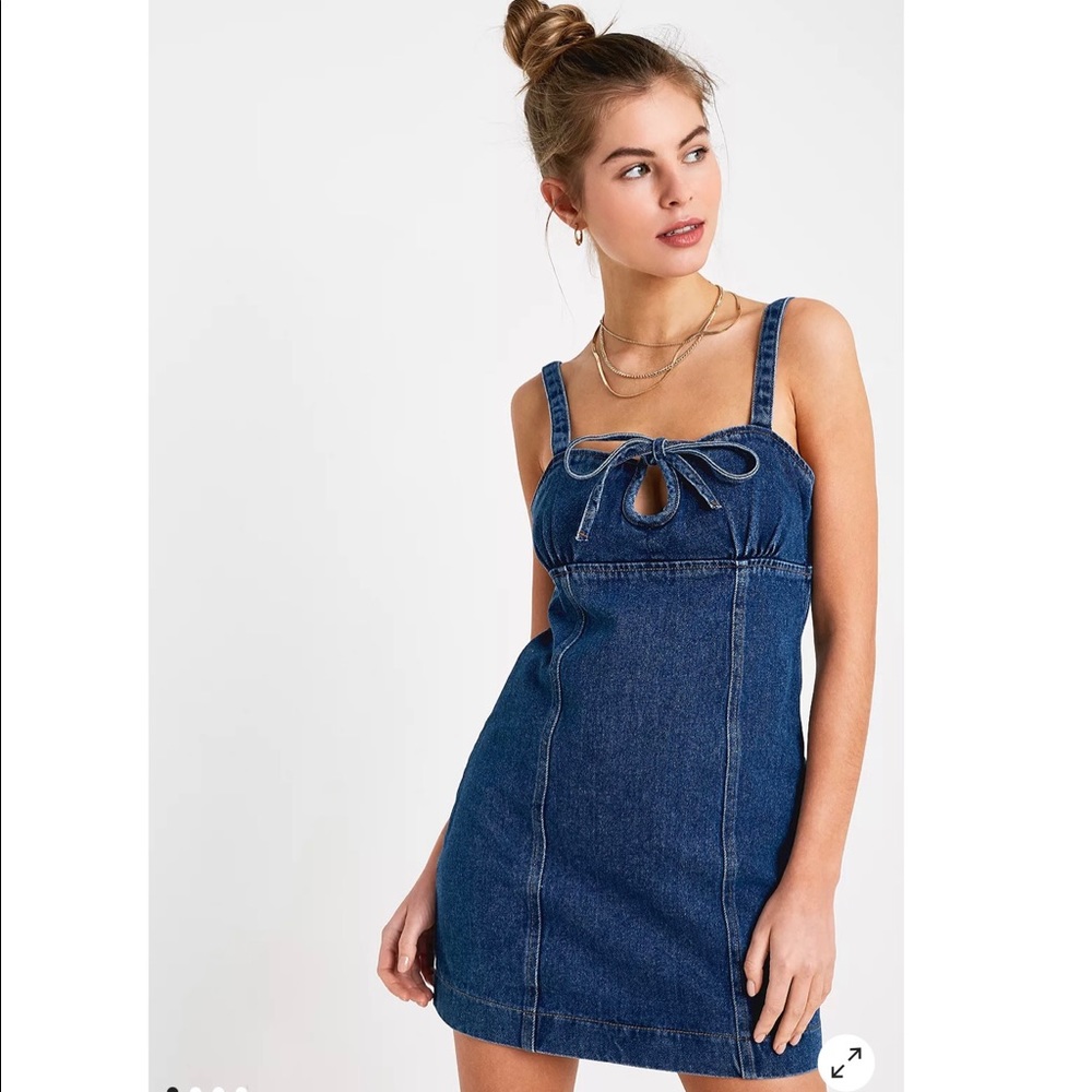 Urban Outfitters Kia keyhole denim mini dress